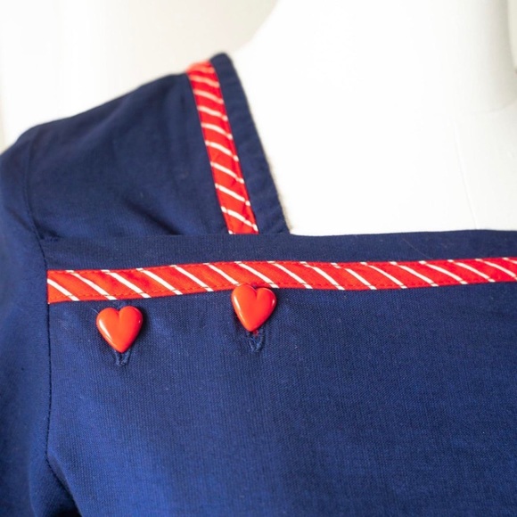 70s vintage navy blue heart button dress - Picture 3 of 6